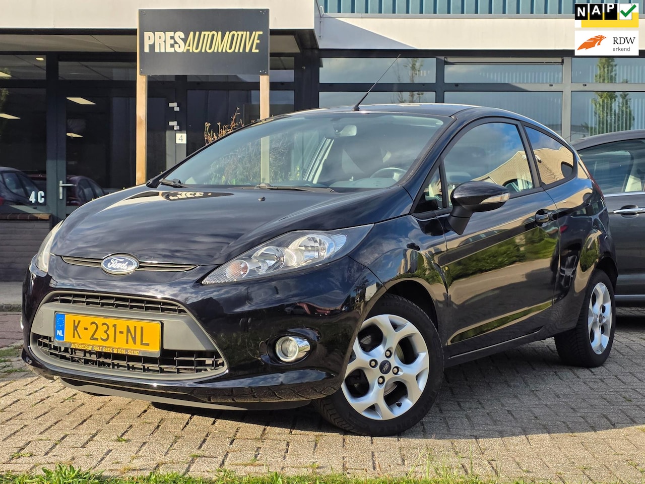 Ford Fiesta - 1.25 Trend |AIRCO|ELEKTR RAMEN|STOELVERWARMING - AutoWereld.nl