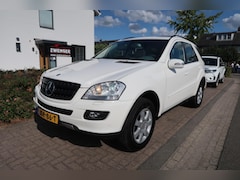 Mercedes-Benz M-klasse - 350 v6 SCHUIFDAK|DEALER ONDERHOUDEN|NAVIGATIE|XENON|PDC|STOELVERWARMING|ZEER MOOI
