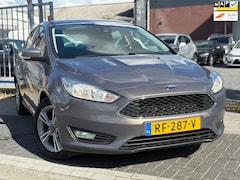 Ford Focus - 1.0 Trend Edition | 16” LMV | Stoelverwarming | Stuurverwarmbaar | Cruise control |