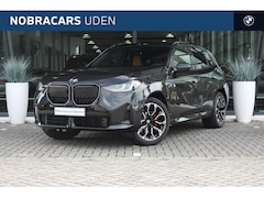 BMW X3 - 30e xDrive M Sport Automaat / Panoramadak / Sportstoelen / Stoelventilatie / Parking Assis