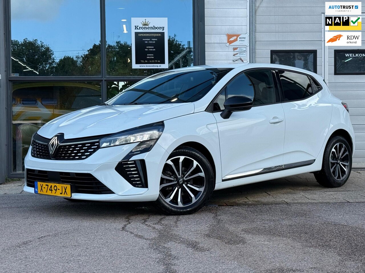 Renault Clio - 1.0 TCe 90 GPF techno, CAMERA, CARPLAY - AutoWereld.nl