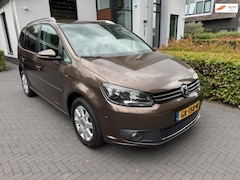 Volkswagen Touran - 1.2 TSI Highline BlueMotion