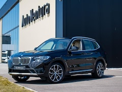 BMW X3 - xDrive30e Stoelverwarming | Laser Led | Driving Assistant | Head-up Display | 20 Inch velg