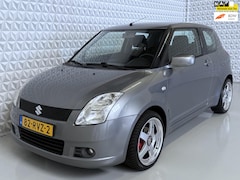 Suzuki Swift - 1.3 GLS Airco APK Keyless SPORT LMV 17" (2005)