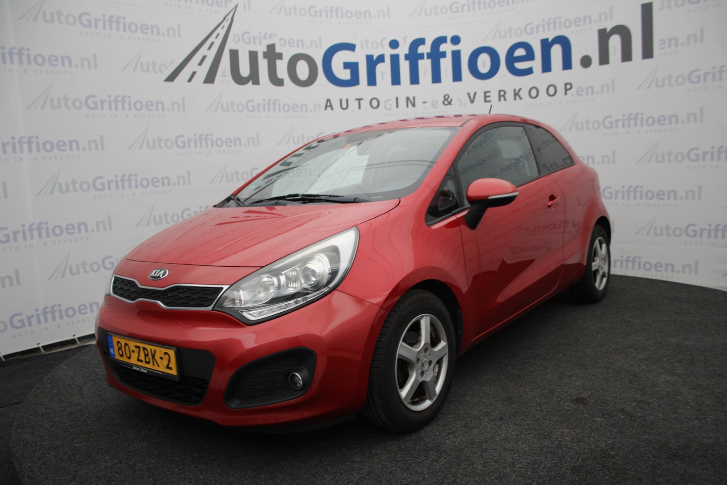 Kia Rio - 1.2 CVVT Plus Pack nette hatchback met navi - AutoWereld.nl