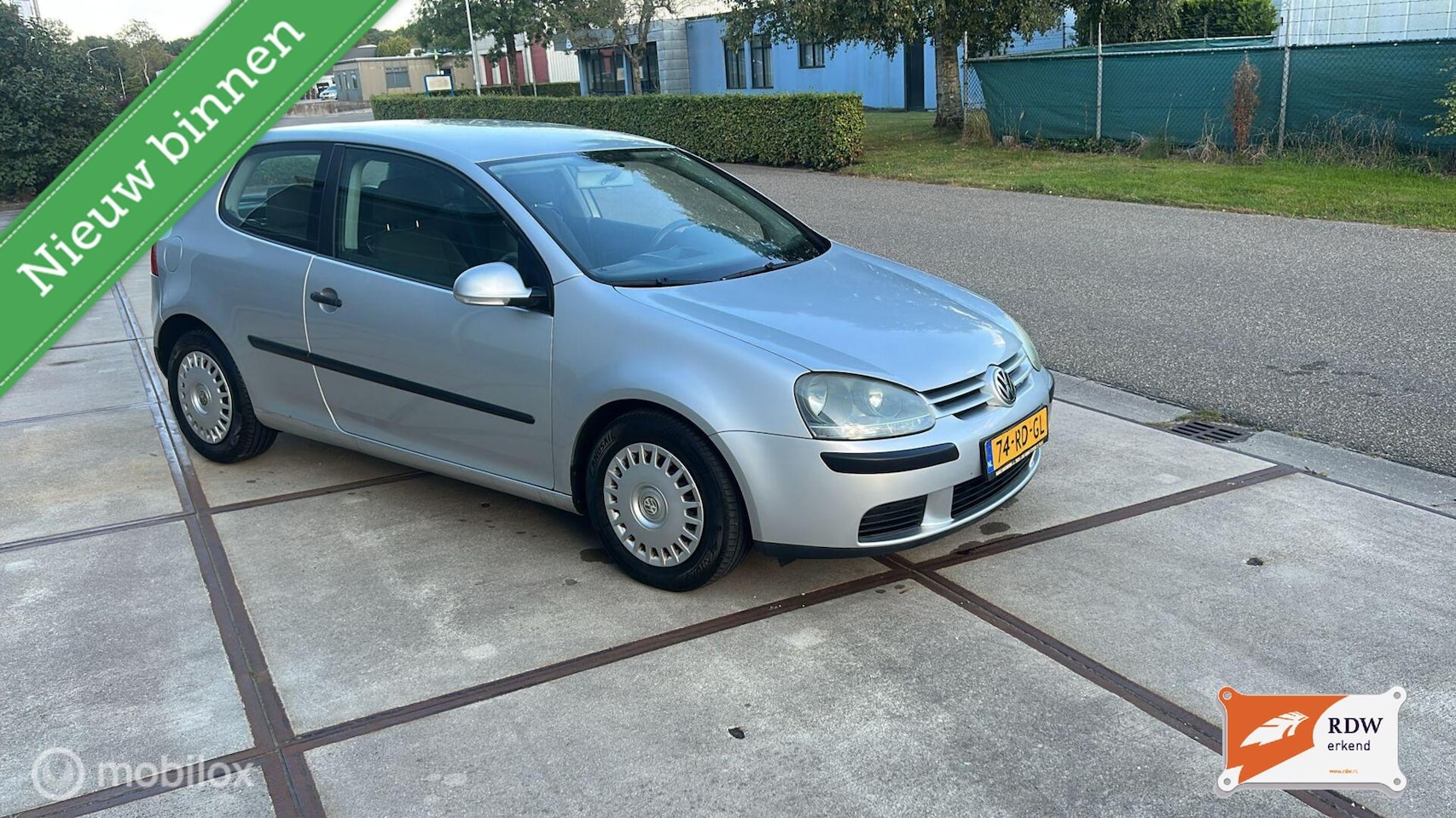 Volkswagen Golf - 1.6 FSI Sportline 1.6 FSI Sportline - AutoWereld.nl