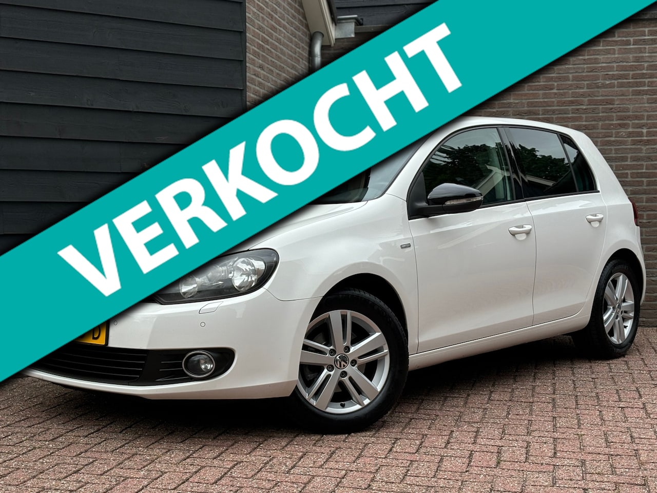 Volkswagen Golf - 1.2 TSI Match | PDC | Cruise | Half Leder | Stoelverwarming - AutoWereld.nl