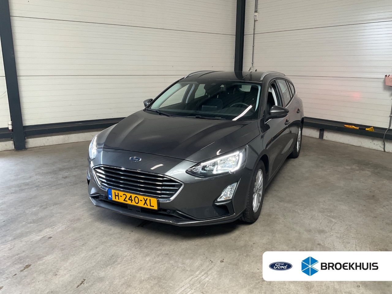 Ford Focus Wagon - 1.0 EcoBoost Titanium Business 1.0 EcoBoost Titanium Business - AutoWereld.nl