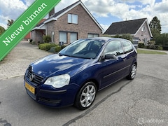 Volkswagen Polo - 1.2-12V Sportline