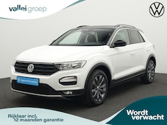 Volkswagen T-Roc - 1.5 TSI 150 pk DSG Sport | Trekhaak | Stoelverwarming | Parkeersensoren voor/achter | Elek