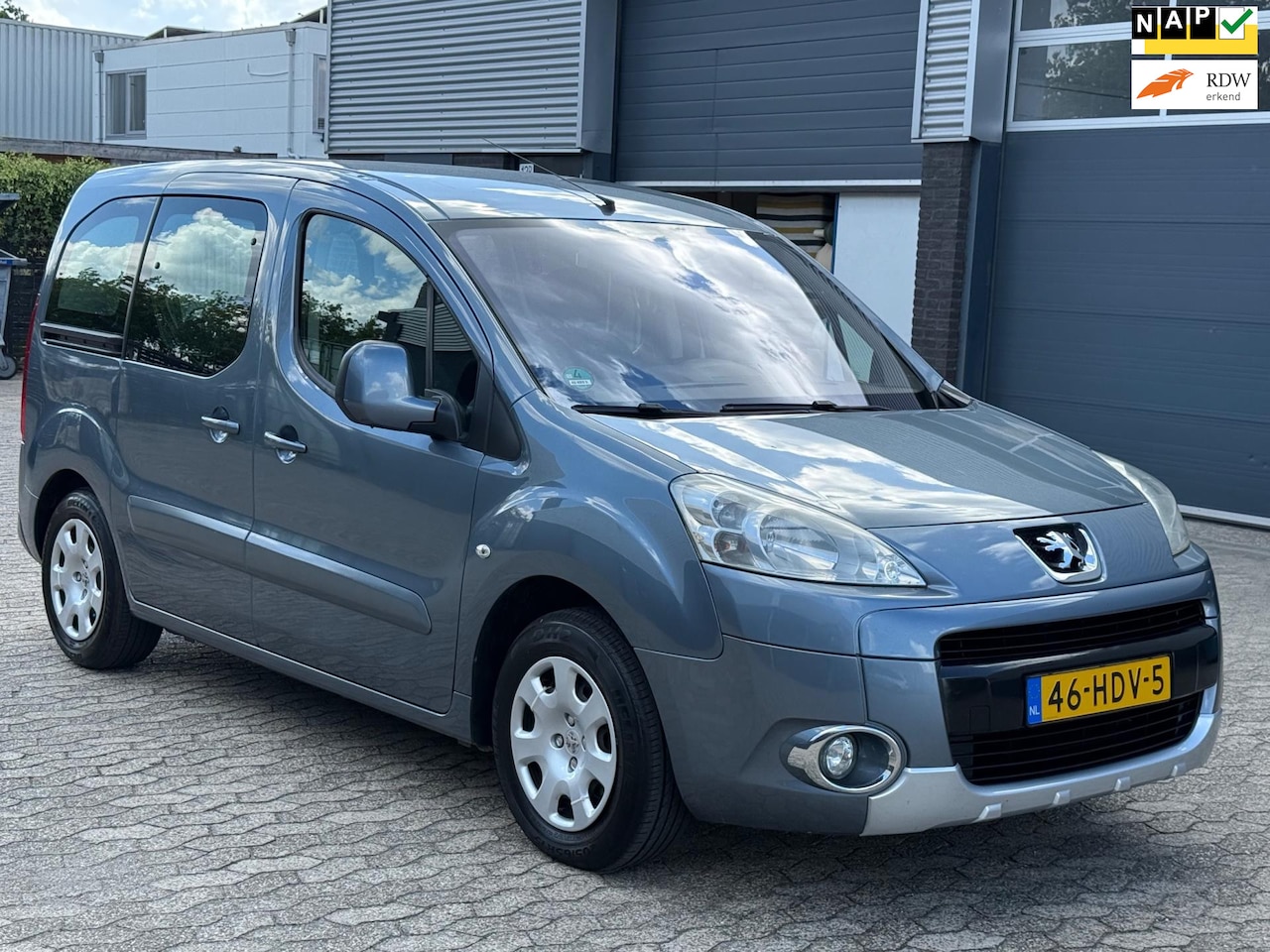 Peugeot Partner Tepee - 1.6 Première AIRCO PDC TREKHAAK - AutoWereld.nl