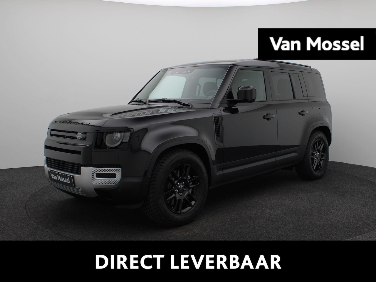 Land Rover Defender 110 - 2.0 P300e S - AutoWereld.nl