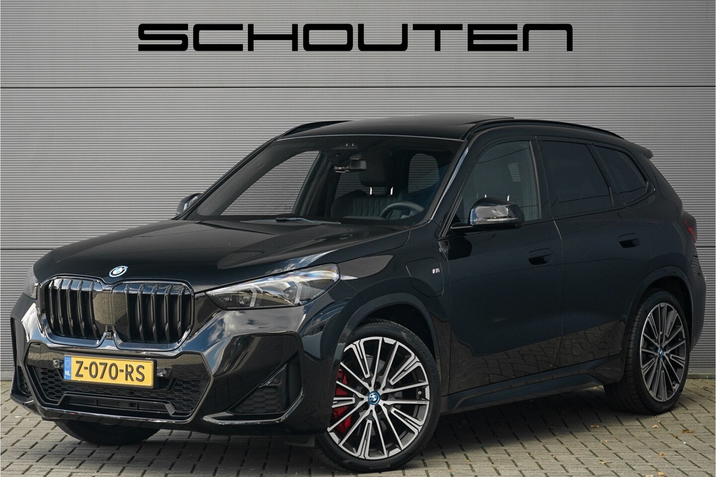 BMW X1 - xDrive25e M-Sport Pro Pano Leder Trekhaak 20" BTW - AutoWereld.nl