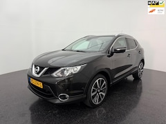 Nissan Qashqai - 1.2 Premier Edition / Trekhaak / Pano / Xenon / Leder