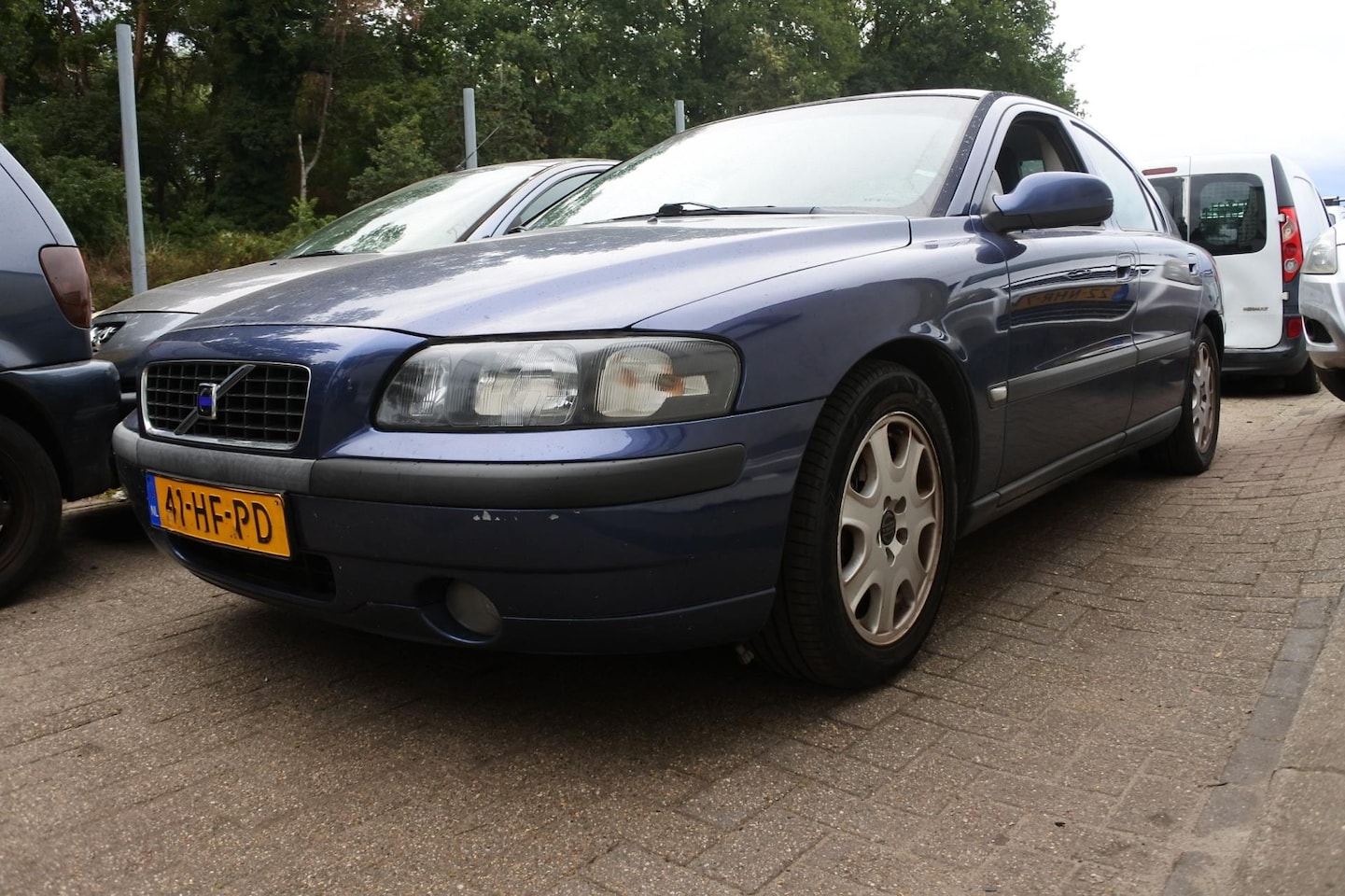 Volvo S60 - 2.4 benz / gas 439 dkm 4 drs leer automaat - AutoWereld.nl