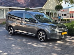 Volkswagen Caddy Maxi - 1.5 TSI 115pk DSG STYLE ACC, Navi, Pano, 7 Persoons, Camera, Trekhaak,