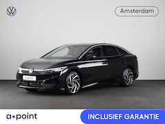 Volkswagen ID.7 - Pro Business 77 kWh 286 PK | Warmtepomp | 20 Inch | Camera | Navigatie