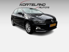 Volkswagen Polo - 1.0 TSI Highline NAVI CARPLAY ECC