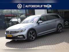 Volkswagen Passat Variant - 1.5 TSI Elegance Business R 110KW/150PK DSG, Face lift model, NL auto dealeronderhouden, R