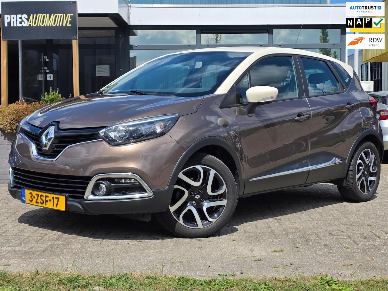 Renault Captur - 1.2 TCe Dynamique | AUTOMAAT | BRUIN / WIT - AutoWereld.nl