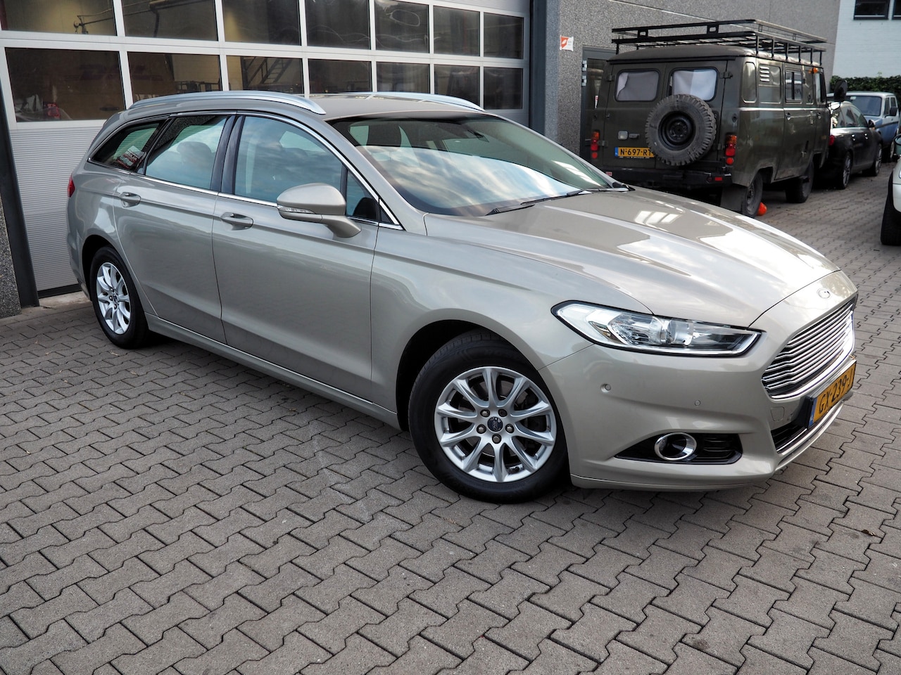Ford Mondeo Wagon - 1.5 EcoBoost Titanium LUXE!! CAMERA KEYLESS ETC. - AutoWereld.nl