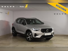 Volvo XC40 - B4 211PK Automaat Plus Dark / Navigatie / Harman Kardon / Stuur & Stoelverwarming / LM Vel