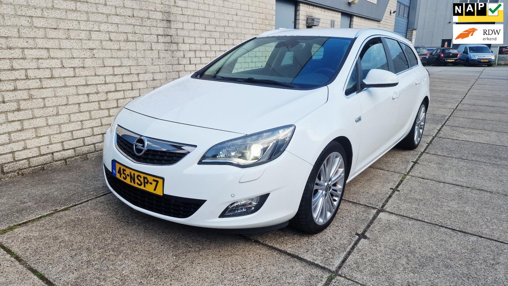 Opel Astra Sports Tourer - 1.6 Turbo Sport Automaat Airco NAP... - AutoWereld.nl