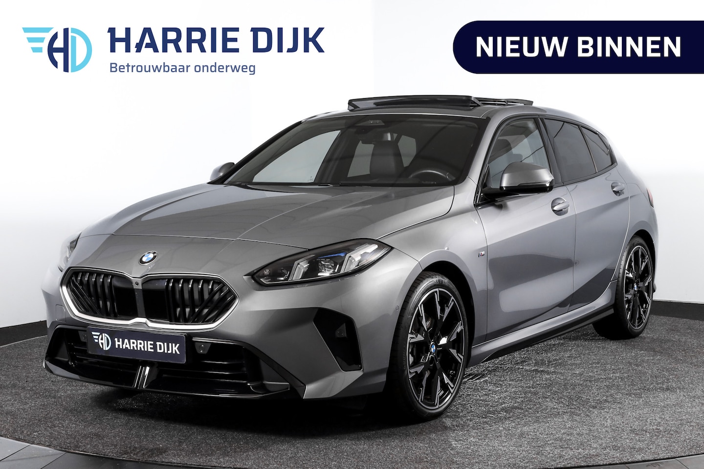 BMW 1-serie - 120 M Sport - Automaat | Innovation Pack | Premium Pack | S/K-Panodak | Dig. Cockpit | Ada - AutoWereld.nl