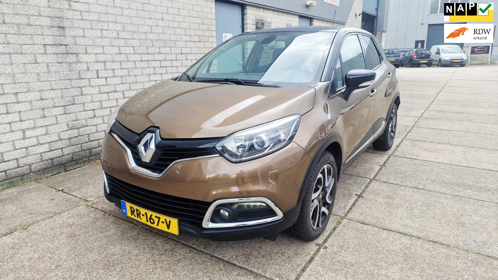 Renault Captur - 1.2 TCe Dynamique Automaat 1e eigenaar Navigatie - AutoWereld.nl