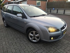 Ford Focus Wagon - 1.6-16V First Ed