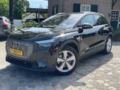 Audi Q4 - 35 Edition 55 kWh ecc, sonos, lmv, led, cruise, carplay, pdc