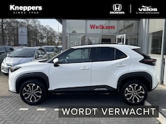 Toyota Yaris Cross - 1.5 Hybrid 130 Dynamic Apple/Android, Key-less, Camera , All-in Rijklaarprijs