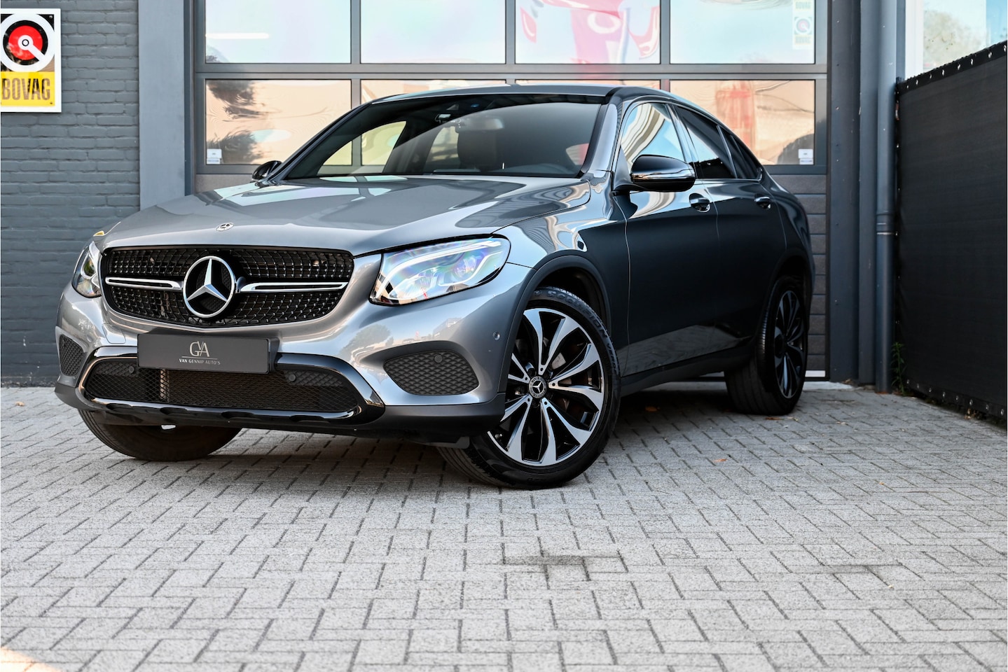 Mercedes-Benz GLC-klasse Coupé - 250 4MATIC Premium Plus 250 4MATIC Premium Plus - AutoWereld.nl