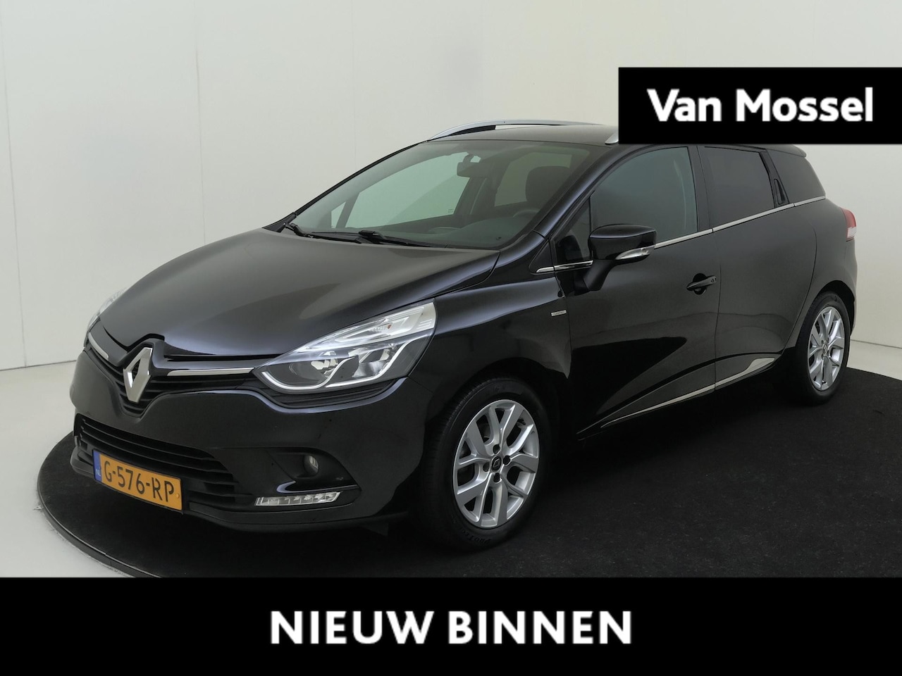 Renault Clio Estate - 0.9 TCe 90Pk Limited | Navigatie | Airco | Parkeersensoren Achter | Privacy Glass | Cruise - AutoWereld.nl