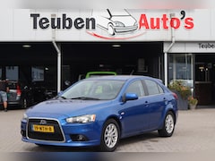 Mitsubishi Lancer Sportback - 1.6 Edition Two Parkeer sensoren, Elektrische ramen, Stoelverwarming voor