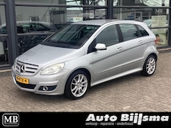 Mercedes-Benz B-klasse - 180 Automaat, cruise, navi, trekhaak