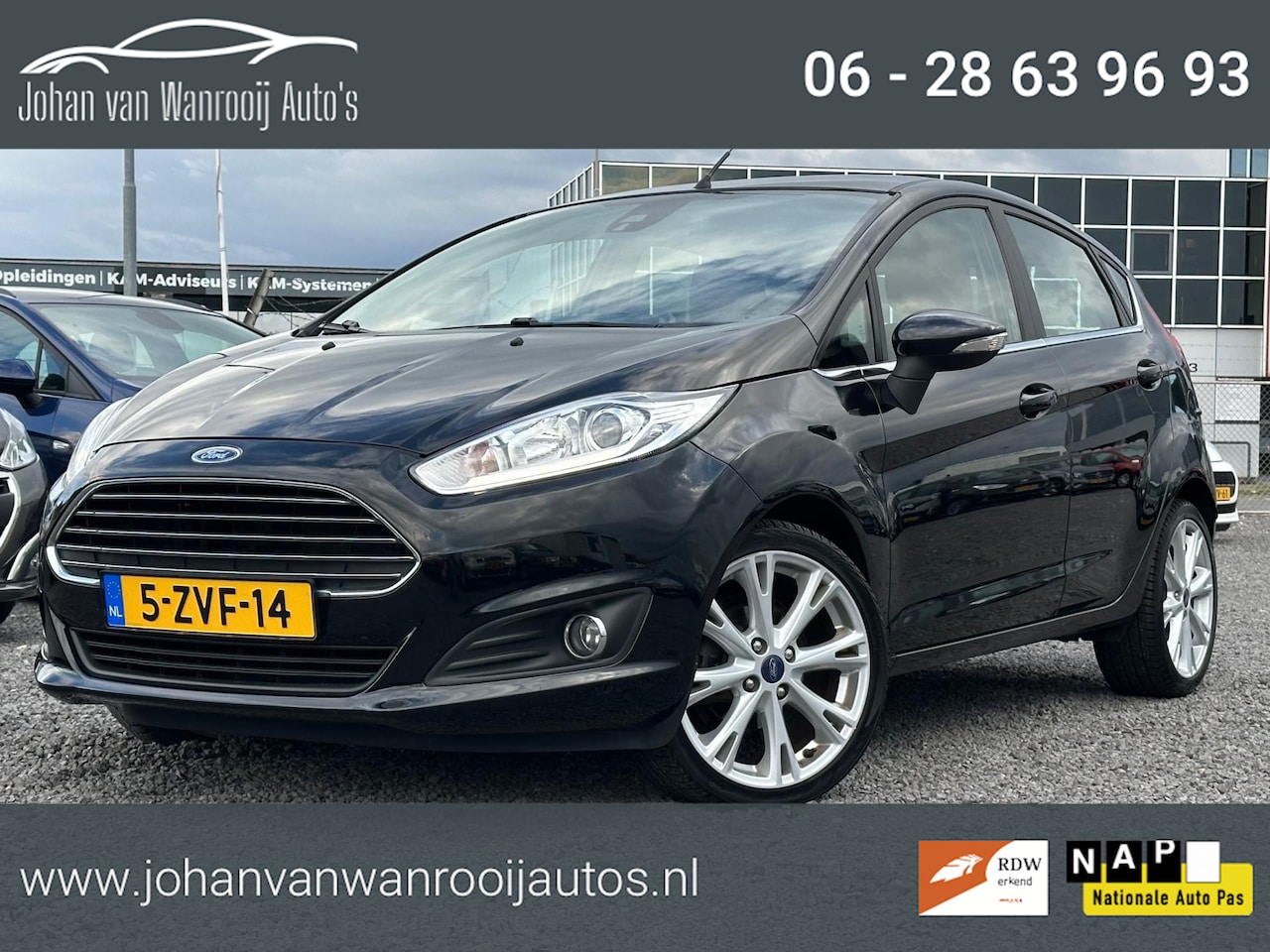 Ford Fiesta - 1.0 Titanium/AIRCO/NAVI/NW APK - AutoWereld.nl