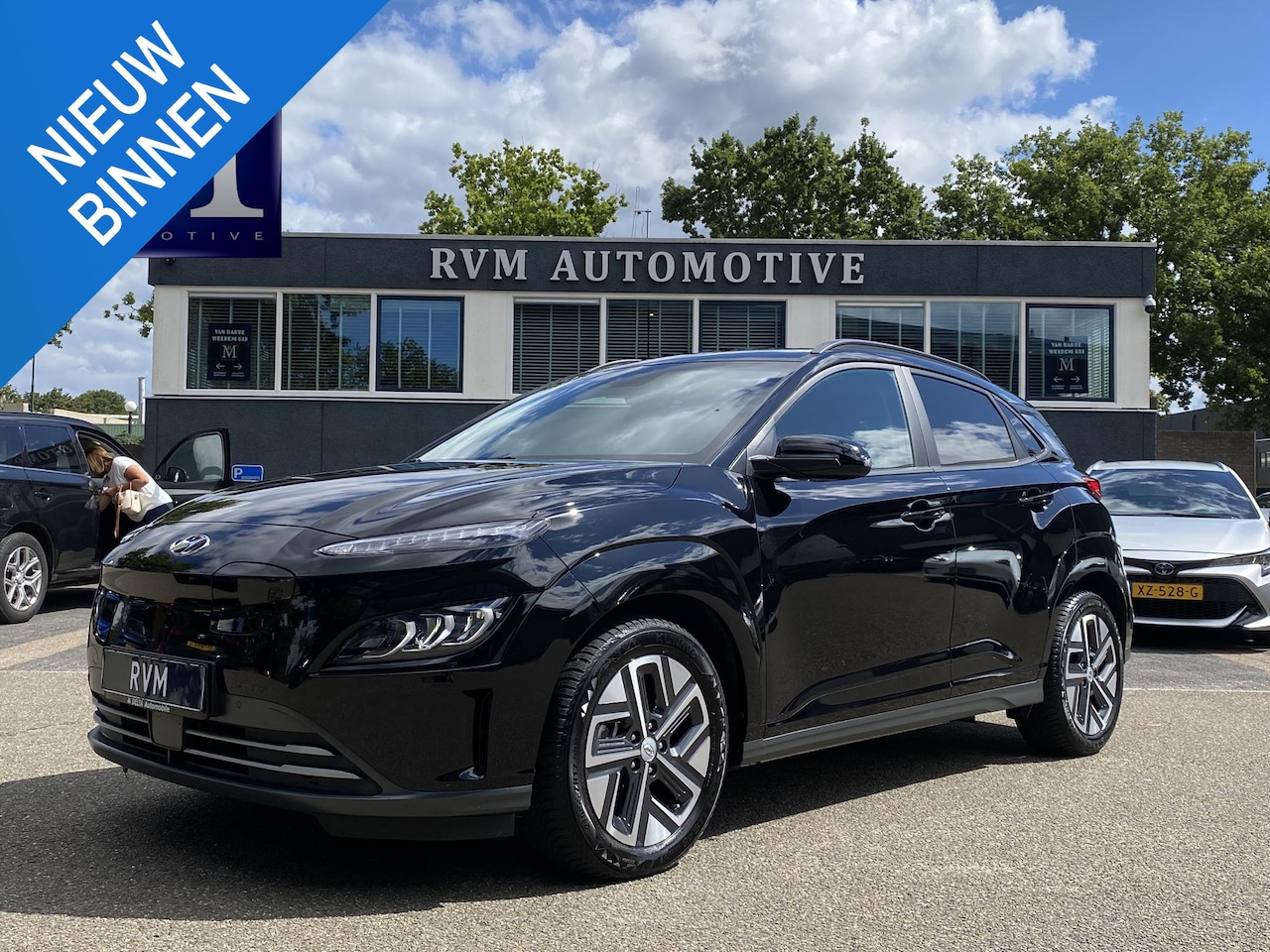 Hyundai Kona Electric - EV Fashion 64 kWh VOLLEDIGE FABR. GARANTIE t/m 03-2028 | KEYLESS ENTRY | CAMERA | STOELVER - AutoWereld.nl