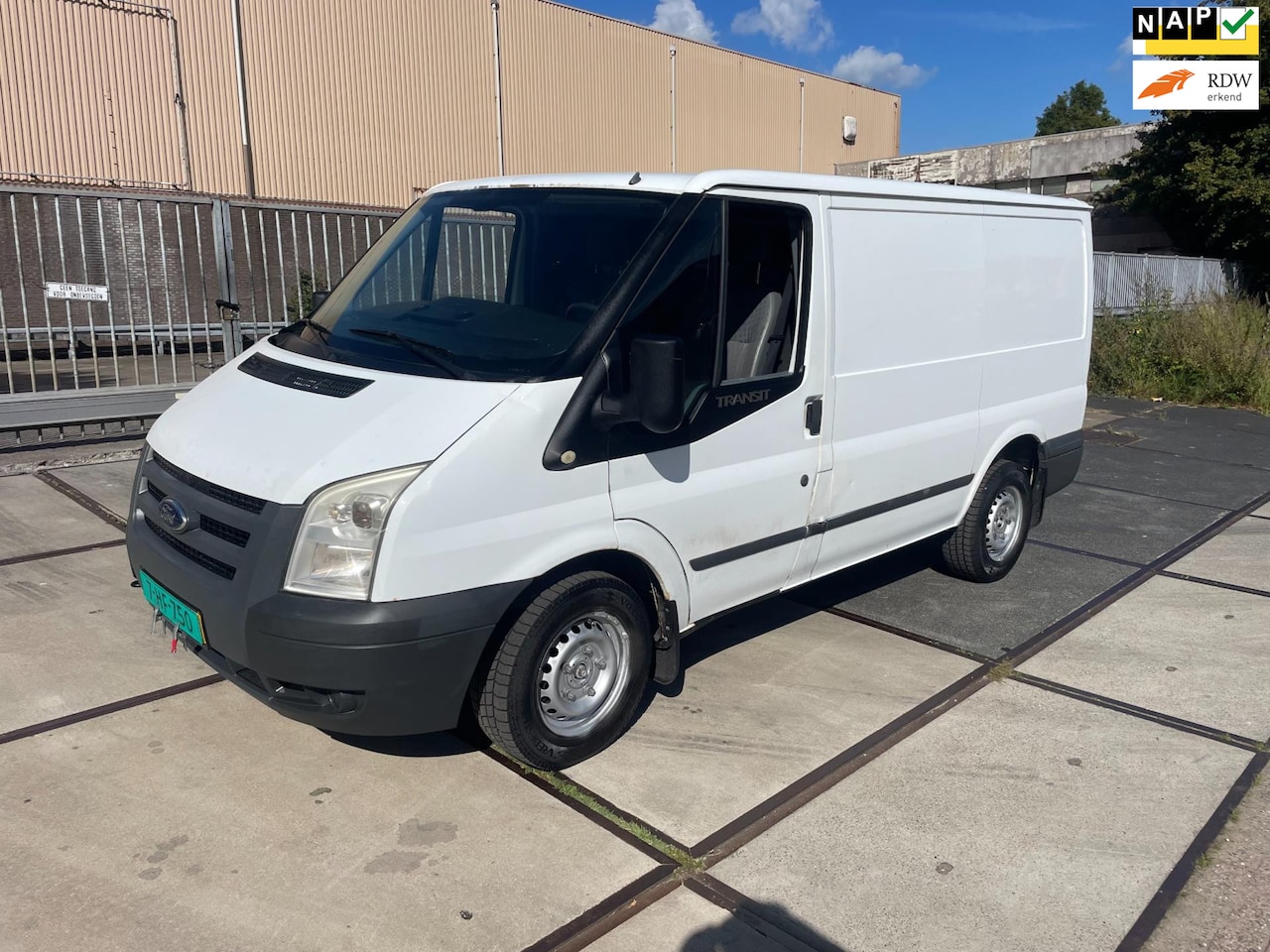 Ford Transit - 260S 2.2 TDCI Economy Edition!AIRCO!EURO5!APK:25-10-2025!2SLEUTELS!BANDEN GOED!TREKHAAK!KM - AutoWereld.nl