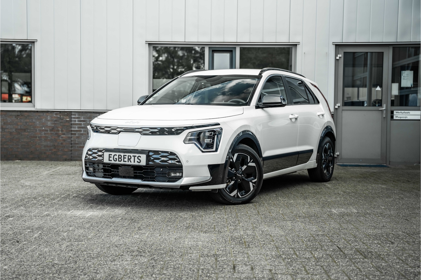 Kia Niro EV - DynamicPlusLine 64.8 kWh | Nieuw Model - AutoWereld.nl