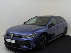 Volkswagen Passat Variant - 1.5 eHybrid R-Line Edition | Panoramadak | Trekhaak | Black style | Harman/kardon audio |