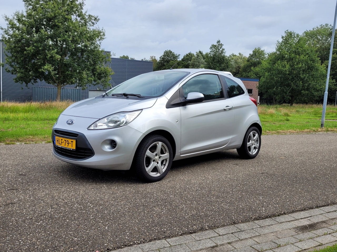 Ford Ka - 1.2 Style,airco - AutoWereld.nl