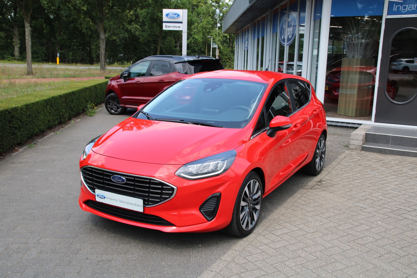 Ford Fiesta - 1.0 EcoBoost 125pk Hybrid Vignale Automaat  TREHAAK AFNEEMBAAR | NAVIGATIE | WINTER PACK - AutoWereld.nl