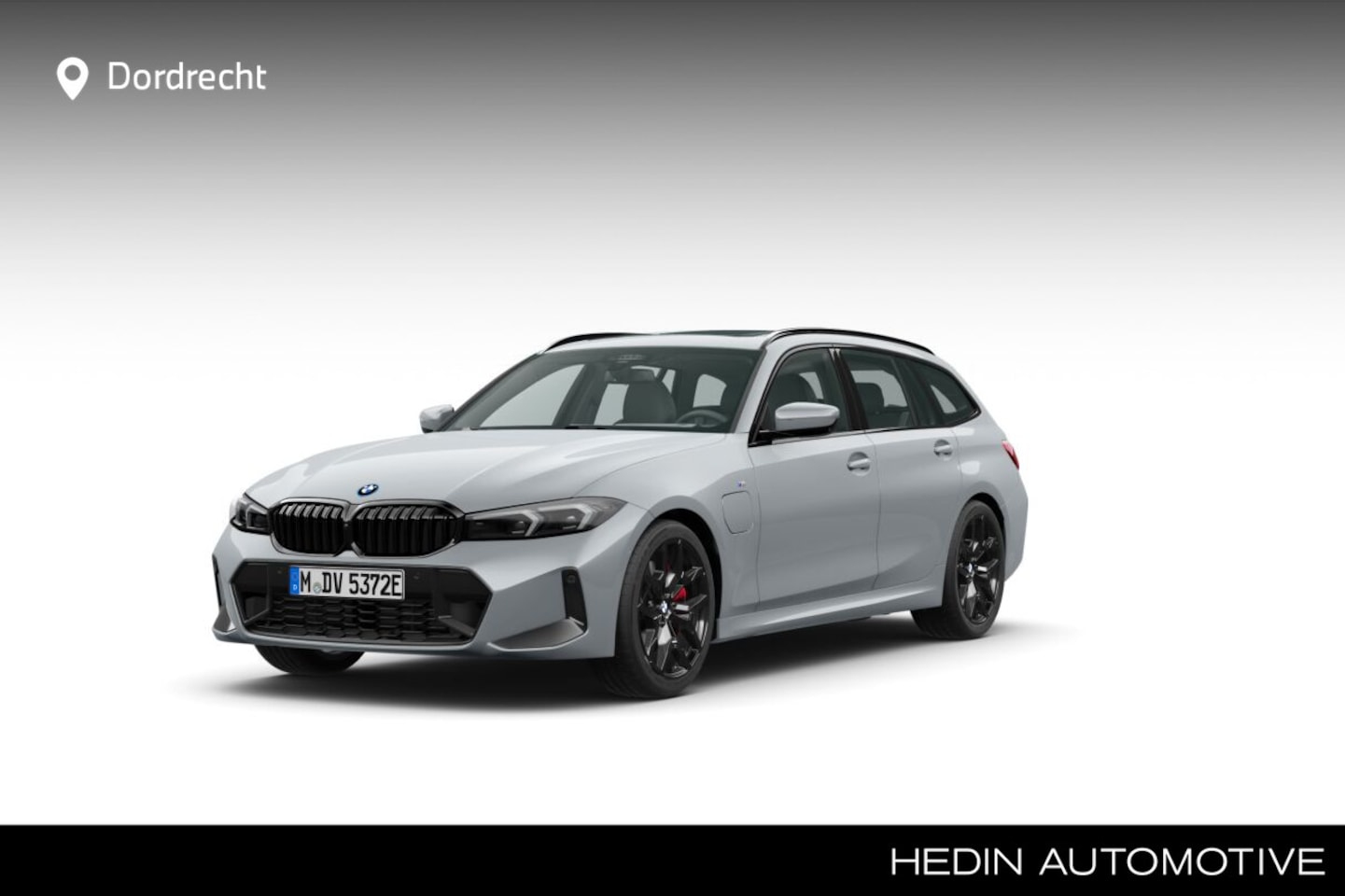 BMW 3-serie Touring - 330e | 19 Inch | M-Sportpakket Pro | Innovation Pack | Comfort Pack | Panoramadak | Trekha - AutoWereld.nl