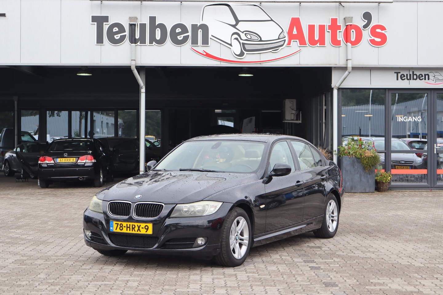BMW 3-serie - 318i Business Line Cruise control, Climate control, Navigatie - AutoWereld.nl