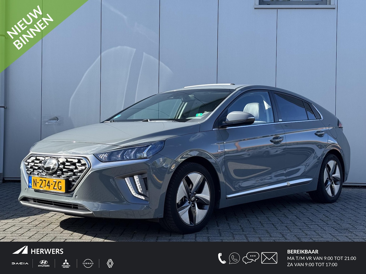 Hyundai IONIQ - 1.6 GDi Premium - Plus Sky / Dealer onderhouden  / Climate control  / Glazen schuif- en ka - AutoWereld.nl