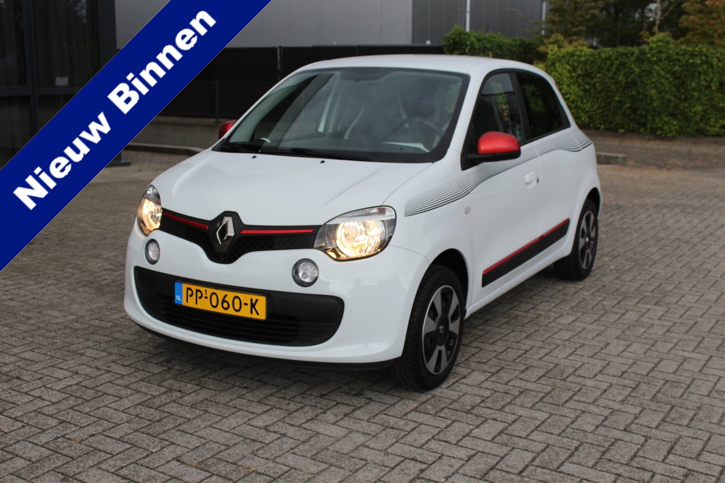 Renault Twingo - 1.0 SCe Collection Airco-Cruise-Bluetooth 41.000 KM !! - AutoWereld.nl