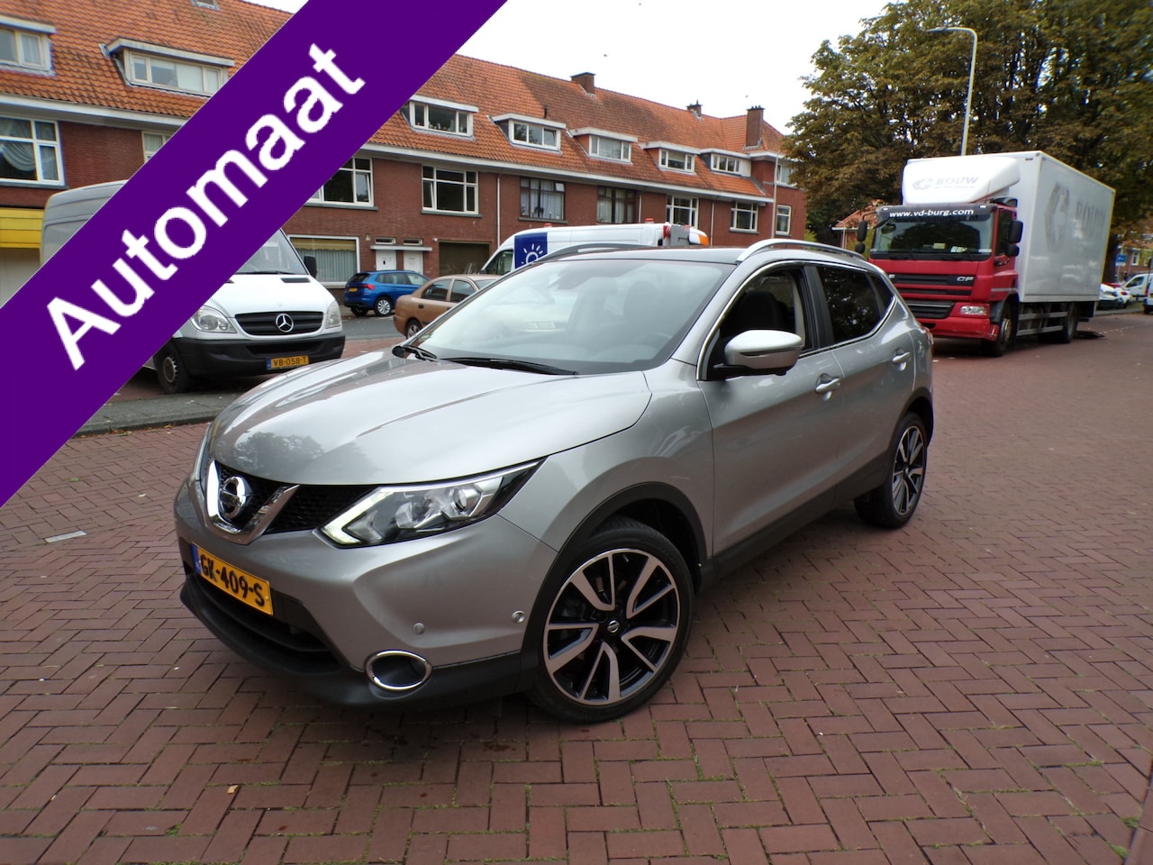 Nissan Qashqai - 1.2 Tekna AUTOMAAT..... PANORAMADAK NAV CRUISECONT TEL CAMERA...... - AutoWereld.nl