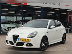 Alfa Romeo Giulietta - 1.7 TBi Quadrifoglio Verde | Pano | Leder | 234pk