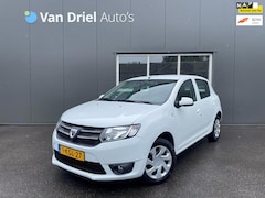 Dacia Sandero - TCe 90 Lauréate / Airco / Navigatie / Parkeersensoren achter